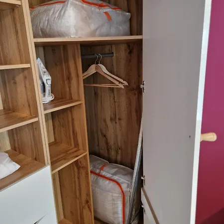 Terrace Big Family - Big Terrace, Free Parking, Netflix Cinema Apartmán